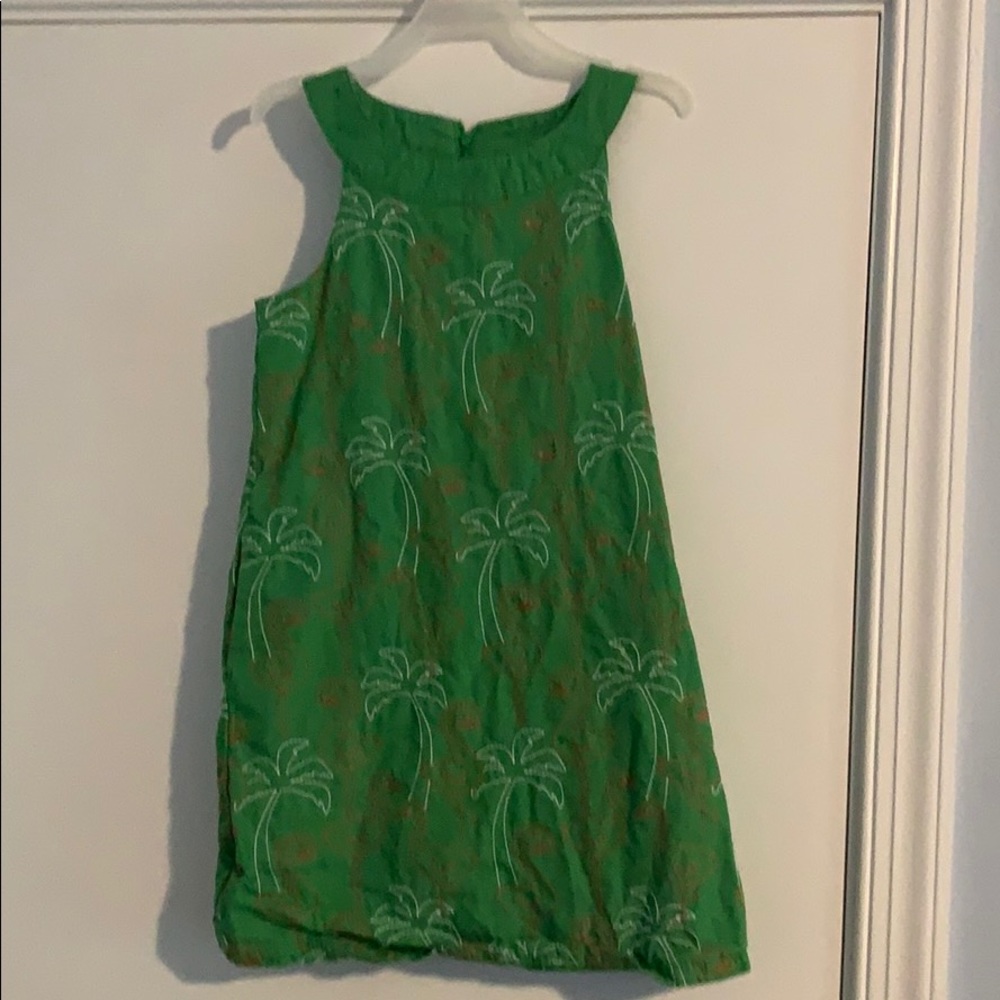Cute green shift dress